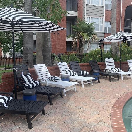 Spacious 2Br&2Ba Med Center Apt, Free Parking&Shuttle Хюстън Екстериор снимка