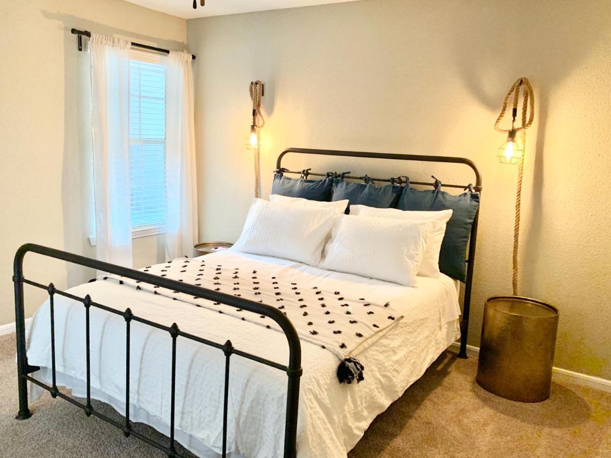 Spacious 2Br&2Ba Med Center Apt, Free Parking&Shuttle Хюстън Екстериор снимка