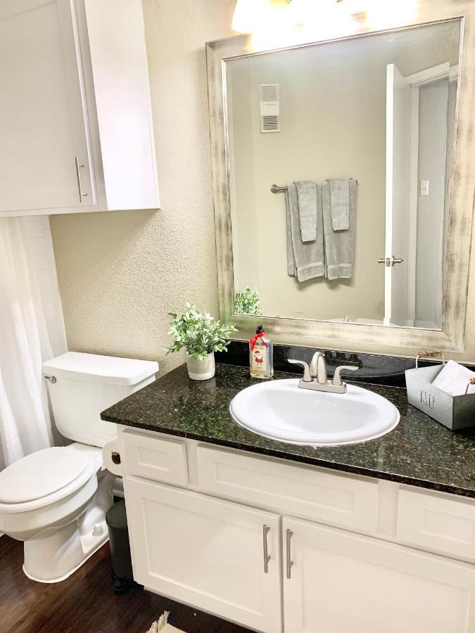 Spacious 2Br&2Ba Med Center Apt, Free Parking&Shuttle Хюстън Екстериор снимка